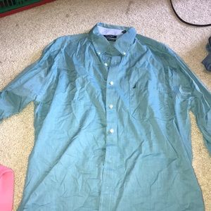 Nautica long sleeve men’s button down!